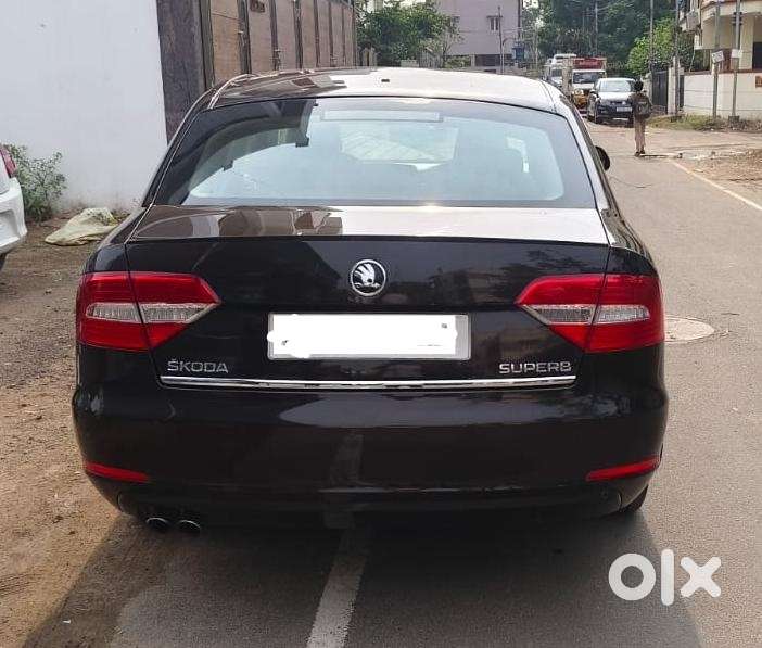 Skoda Superb 1.8 Elegance Tsi At, 2015, Petrol