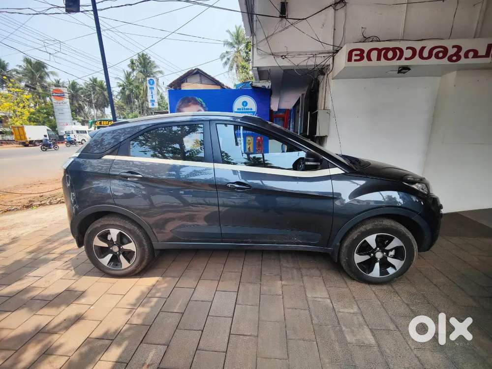 Tata Nexon Xz Plus 2019 Petrol Mt