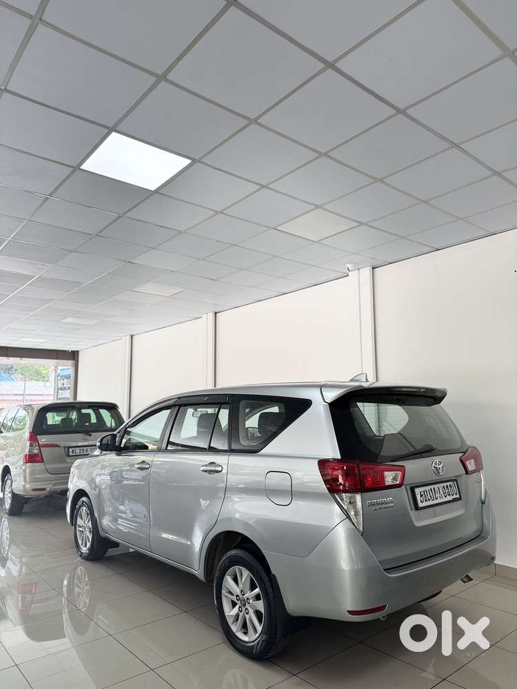 Toyota Innova Crysta 2.8 Gx At 8s, 2018, Diesel