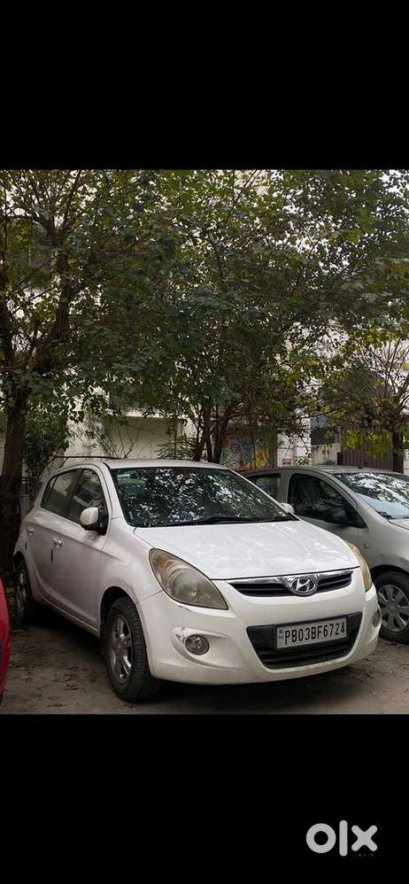 Hyundai I20 Asta 2011