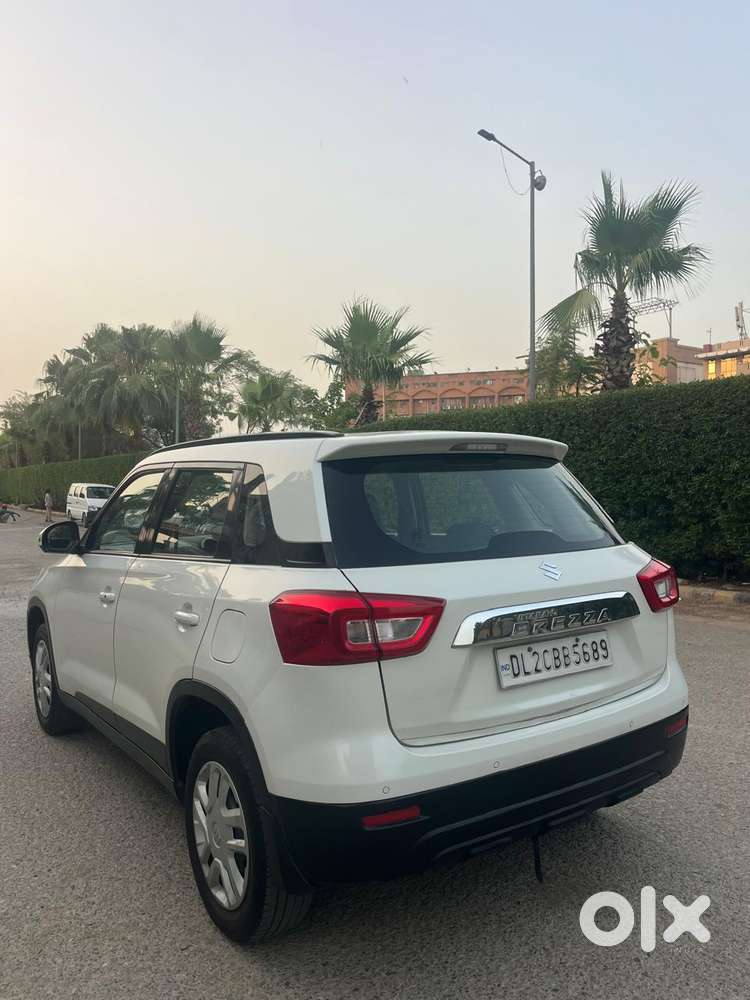 Maruti Suzuki Brezza 1.5 Vxi Smart Hybrid, 2020, Petrol