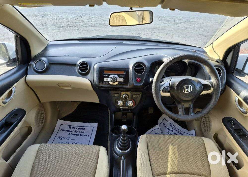 Honda Brio Vx Mt, 2015, Petrol