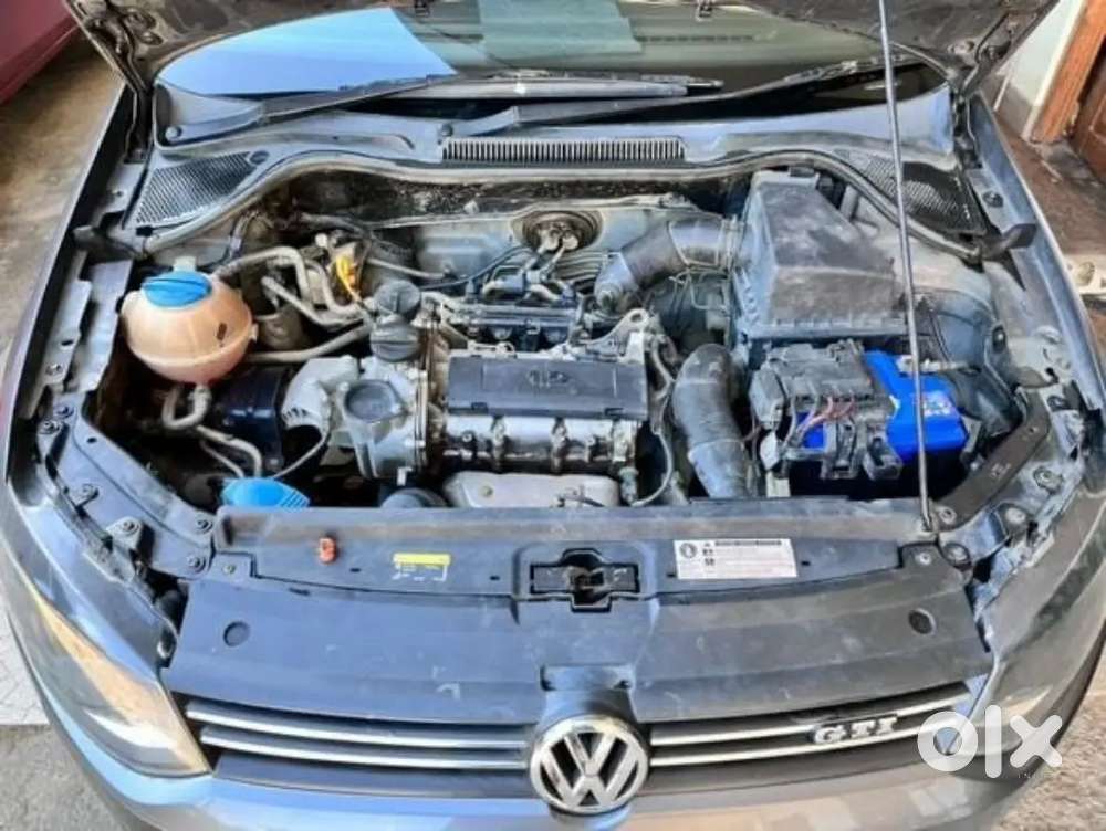 Volkswagen Polo 1.2 Highline Petrol 2013  95000 Km Driven