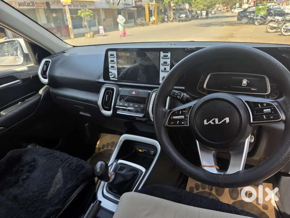 Kia Sonet 2025 Diesel 21000 Km Driven