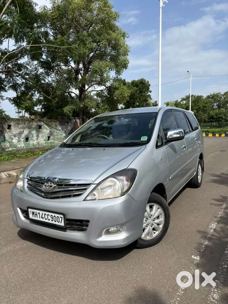 Toyota Innova 2.5 Vx 7 Seater Bs Iv, 2010, Diesel