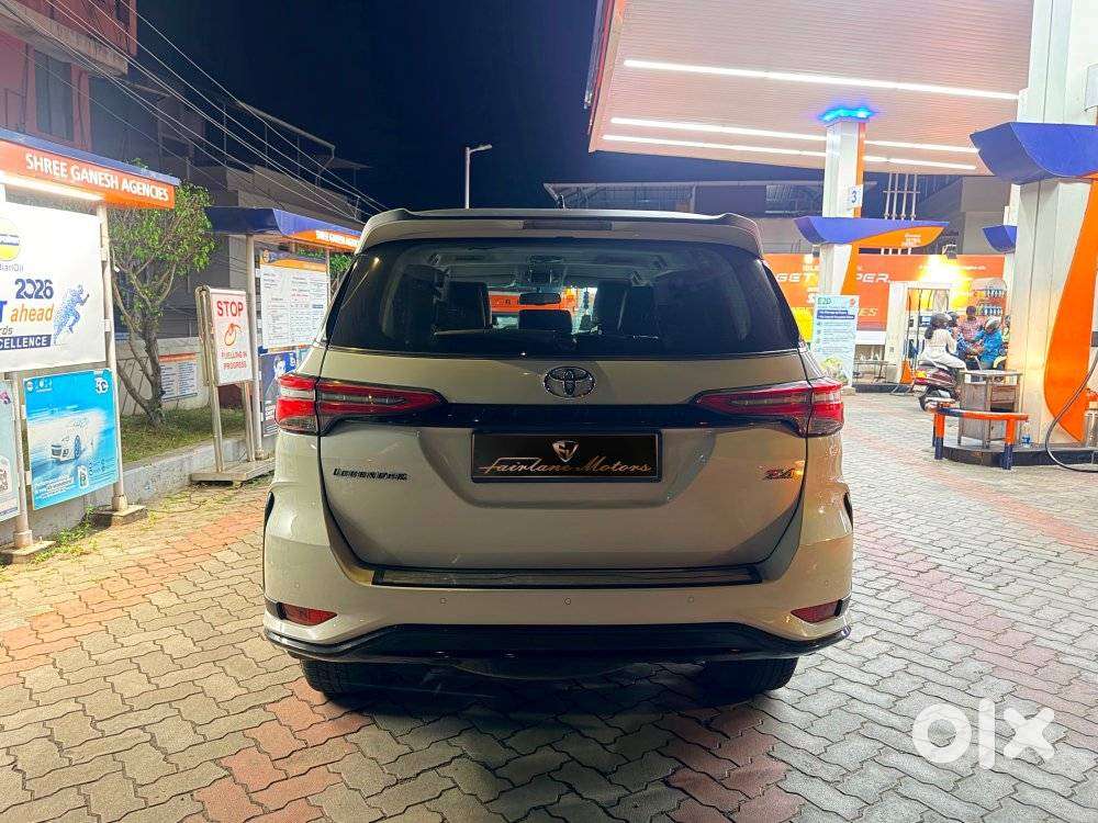 Toyota Fortuner Legender 4x4 At 2.8, 2022, Diesel