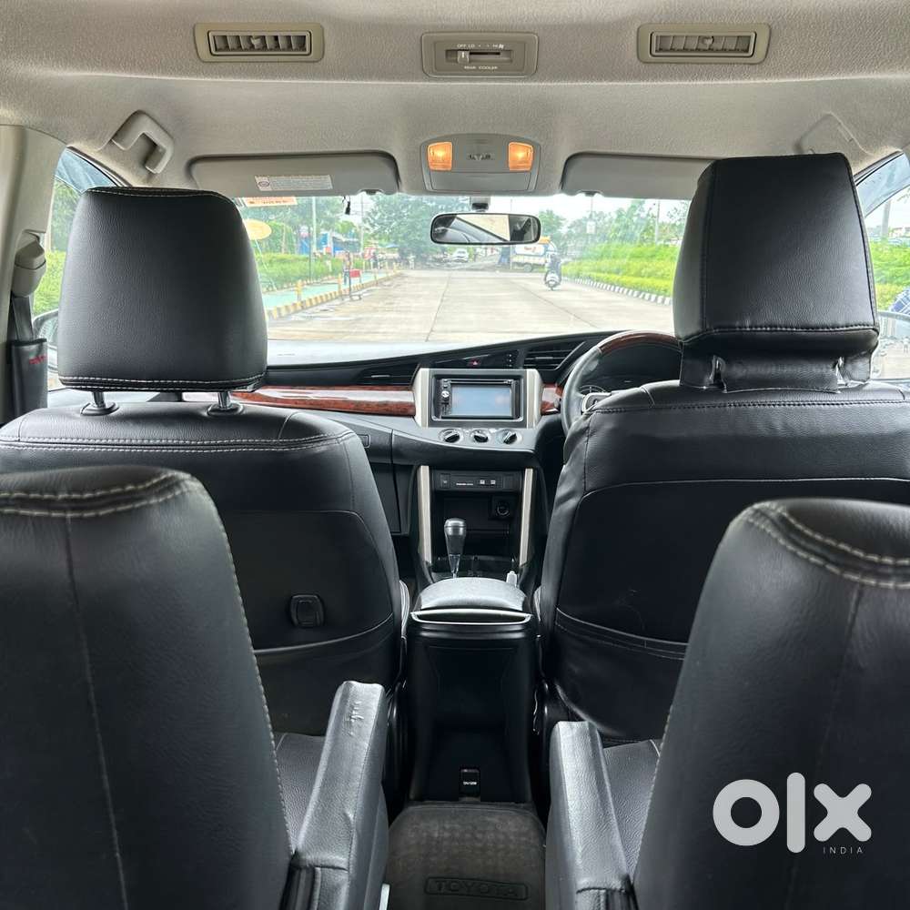 Toyota Innova Crysta 2.8 Gx At 7 Str, 2016, Diesel