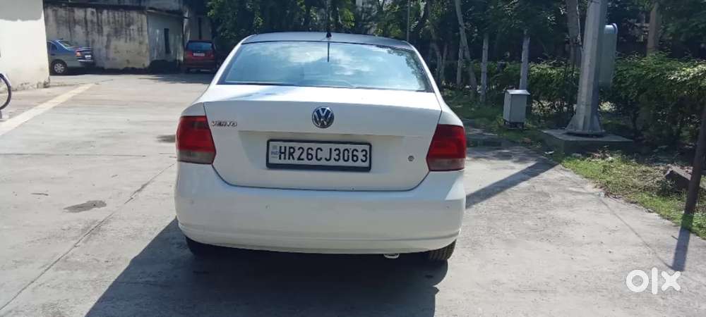 Volkswagen Vento 1.6 Highline, 2014, Petrol
