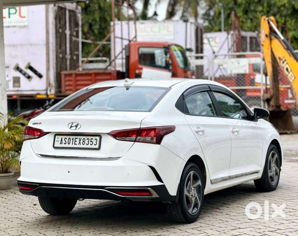 Hyundai Verna S+, 2021, Petrol