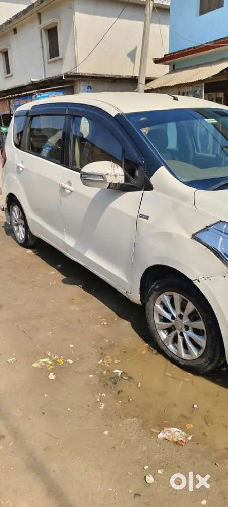Maruti Suzuki Ertiga 2015 Diesel 160000 Km Driven