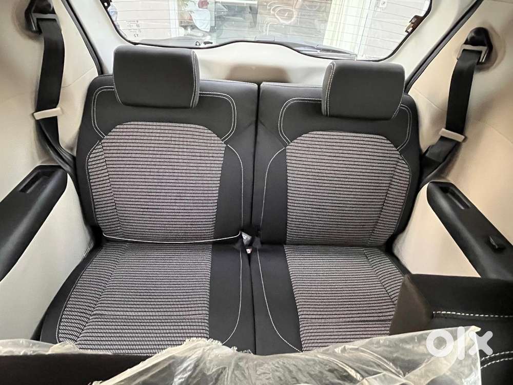 Renault Triber Rxl, 2024, Petrol