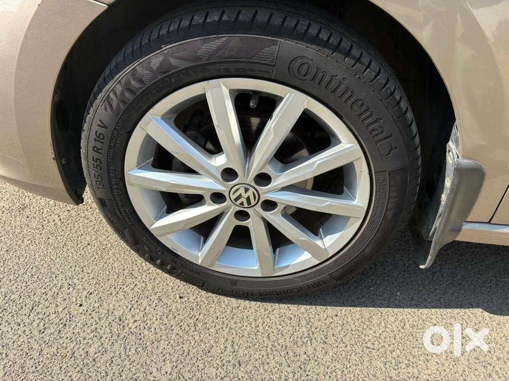 Volkswagen Vento 1.2 Tsi Highline Plus At, 2018, Petrol