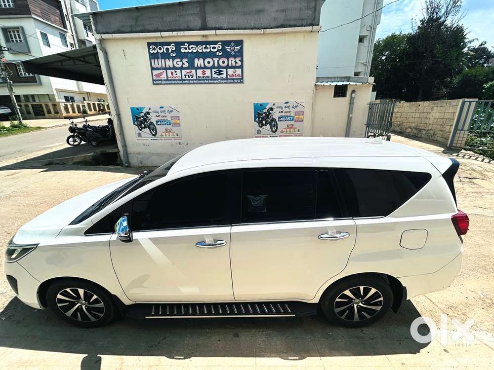 Toyota Innova Crysta 2021