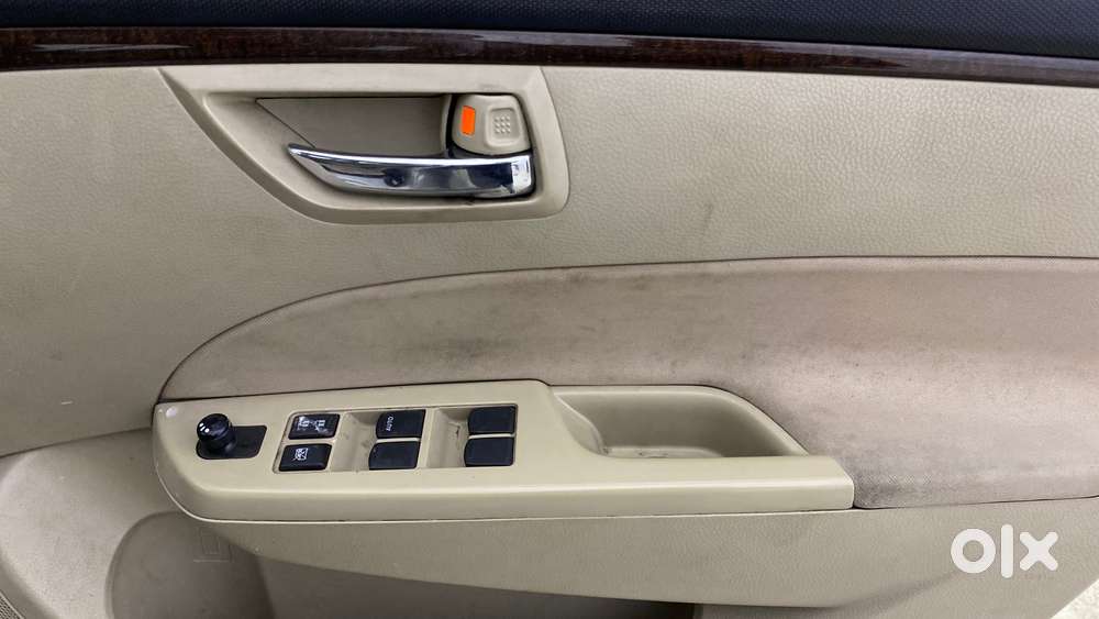 Maruti Suzuki Swift Dzire Vxi, 2012, Petrol