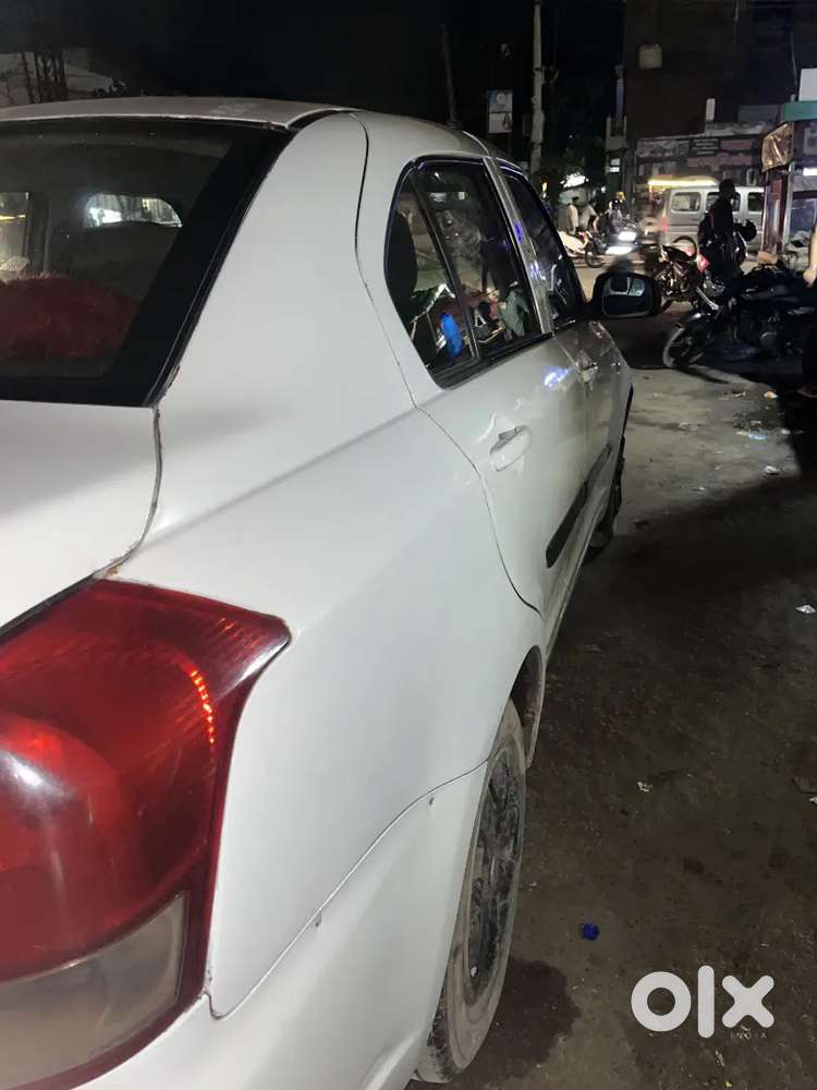 Maruti Suzuki Dzire Tour 2015