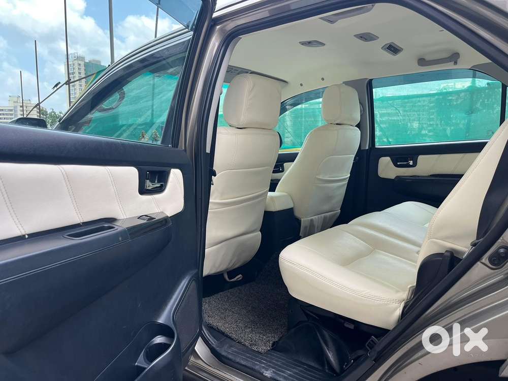 Toyota Fortuner Diesel 2015 4*4 Automatic Single Onwer With Service