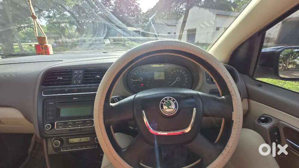 Skoda Rapid 2012