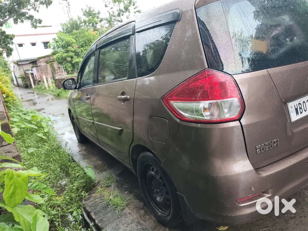 Maruti Suzuki Ertiga 2013