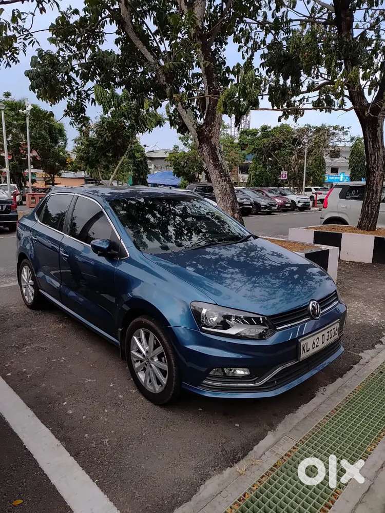 ​lady-owned Vw Ameo Highline Plus - Rarely Used , Fancy No & Low Kms