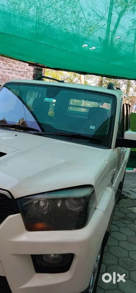 Mahindra Scorpio 2015 Diesel Well Maintained