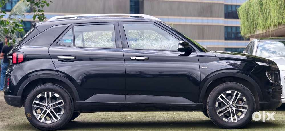 Hyundai Venue 1.0 Sx (o) Turbo Dct, 2023, Petrol