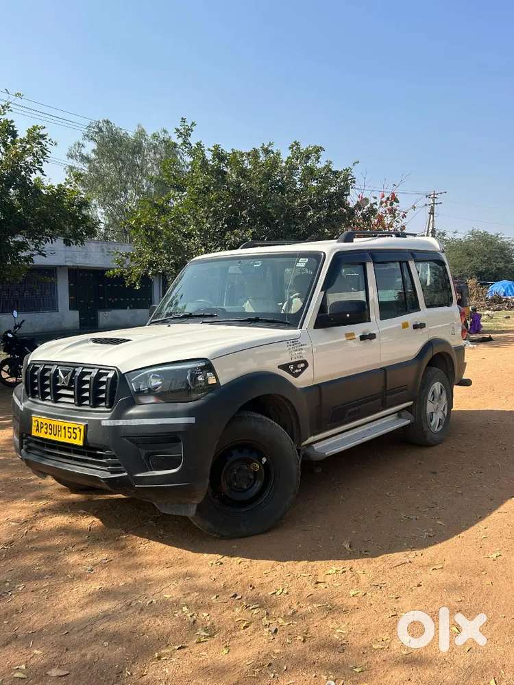 Mahindra Scorpio Classic 2022 Diesel 52000 Km Driven
