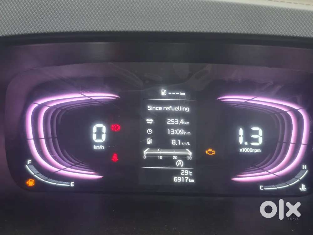 Kia Carens 1.4 Luxury 2026