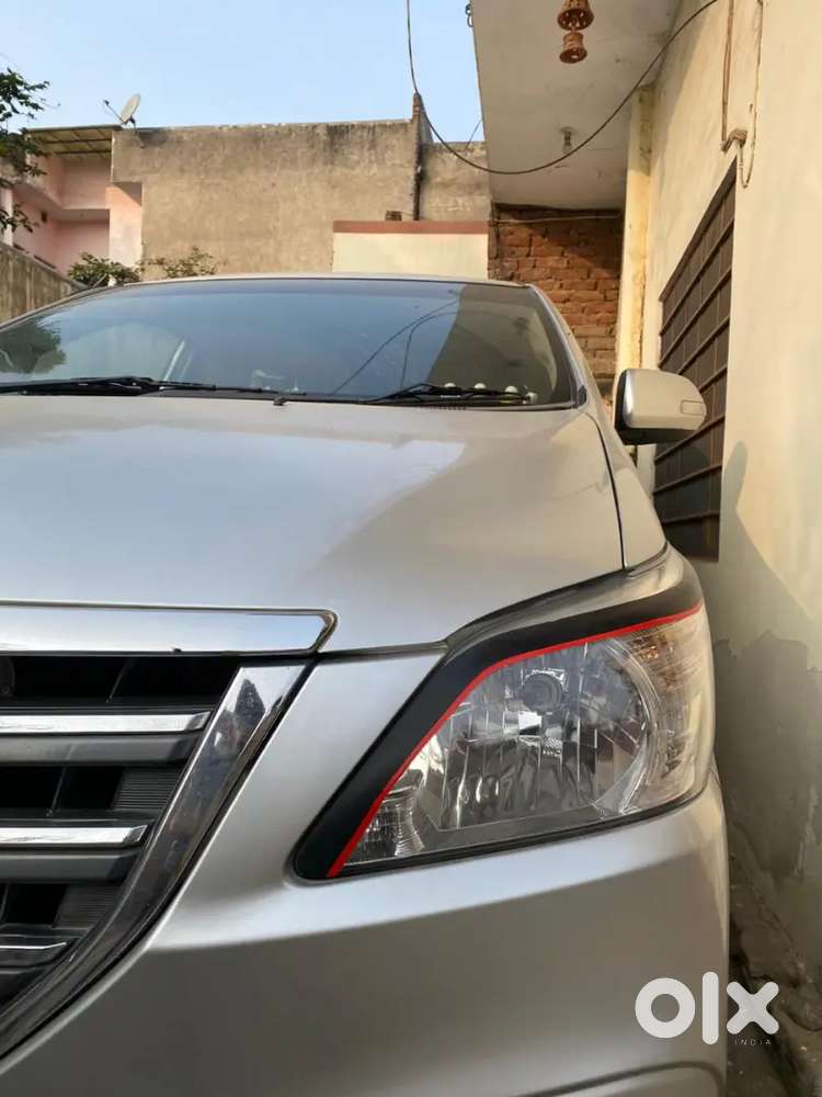 Toyota Innova 2005 Diesel 188000 Km Driven