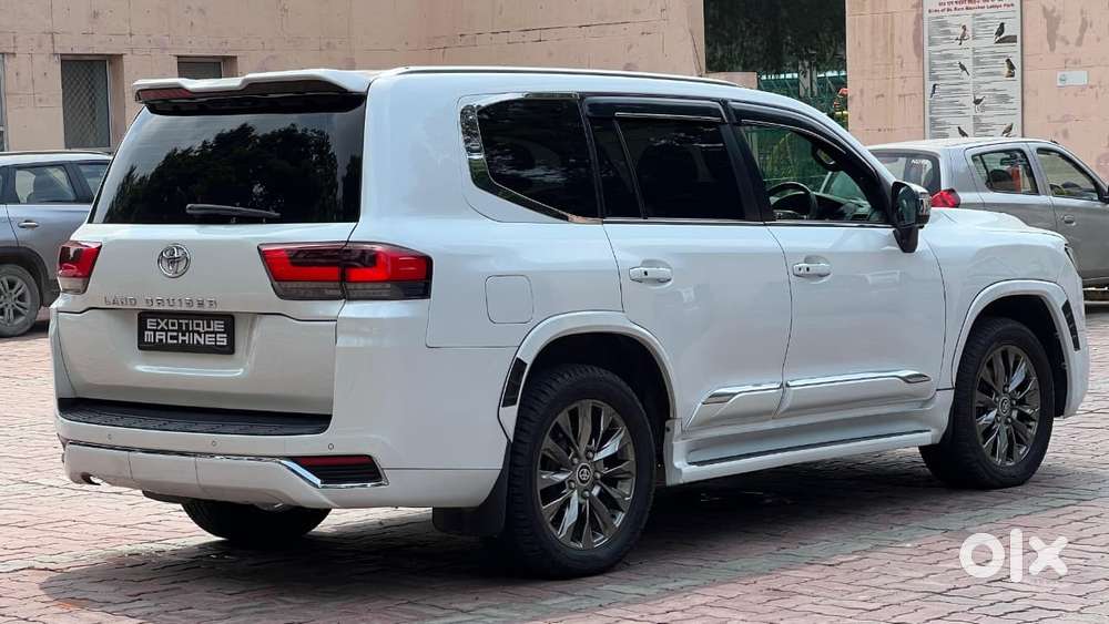 Toyota Land Cruiser [2015-2020] 4.5 Vx Lc 200, 2014, Diesel