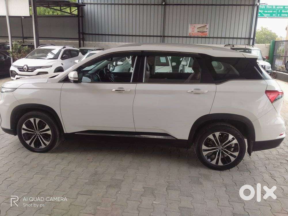 Mg Hector Plus Sharp Pro 2.0 Turbo Diesel 6 Str Dual Tone, 2022, Die..