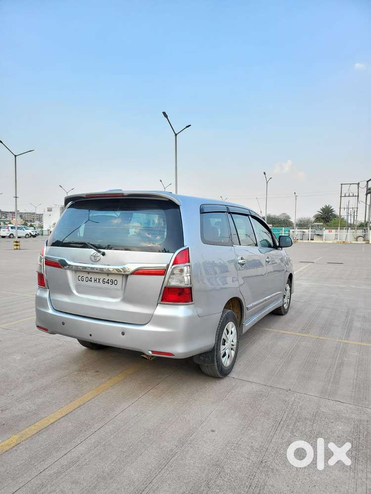 Toyota Innova 2.5 G (diesel) 8 Seater, 2015, Diesel