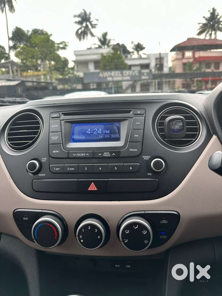 Hyundai Grand I10 Sportz Edition, 2014, Petrol