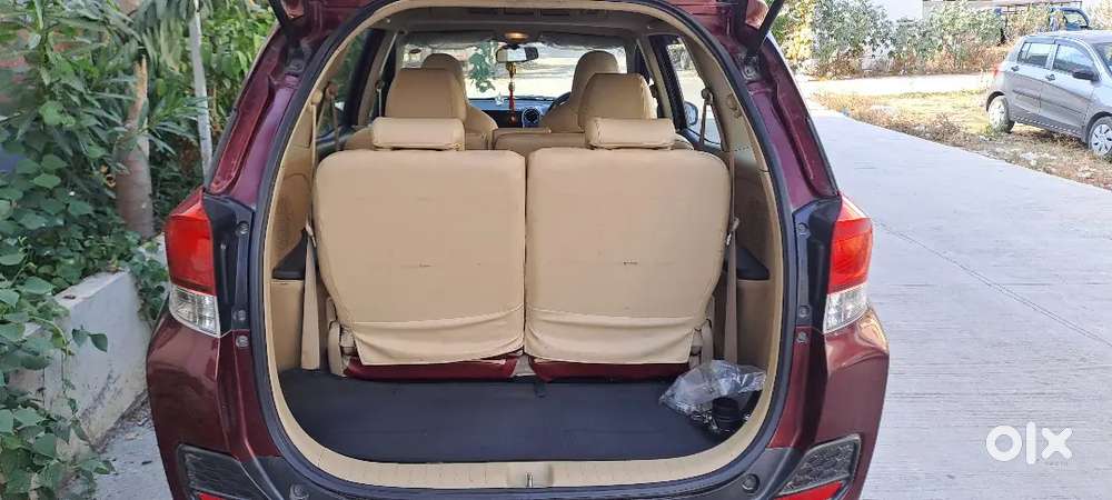 Good Condition Insurance Validity Upto Mar 2027 Service Car