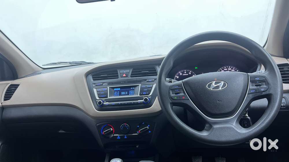 Hyundai Elite I20 [ ] 1.2 Magna, 2015, Petrol