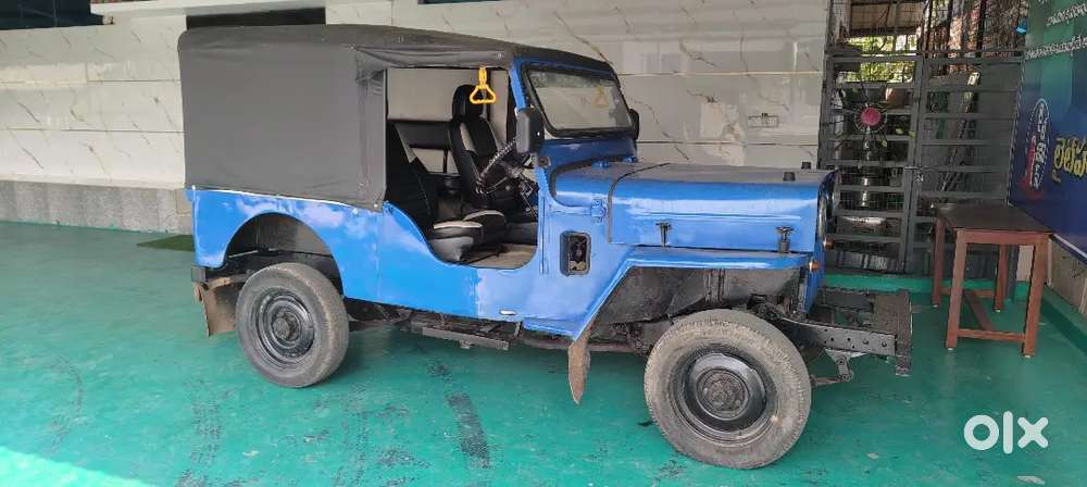 Mahindra Jeep 1990