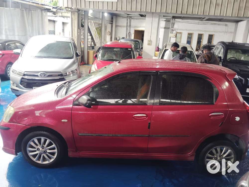 Toyota Etios Liva, 2011, Petrol