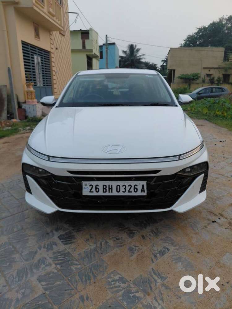 Hyundai Verna Sx (o) 1.5 Vtvt Ivt [2023 - 2026], 2026, Petrol