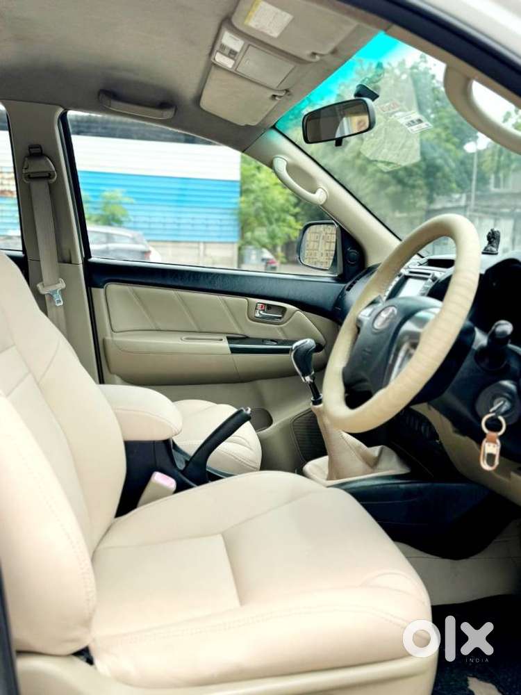 Toyota Fortuner 2.5 4x2 Mt Trd Sportivo, 2014, Diesel