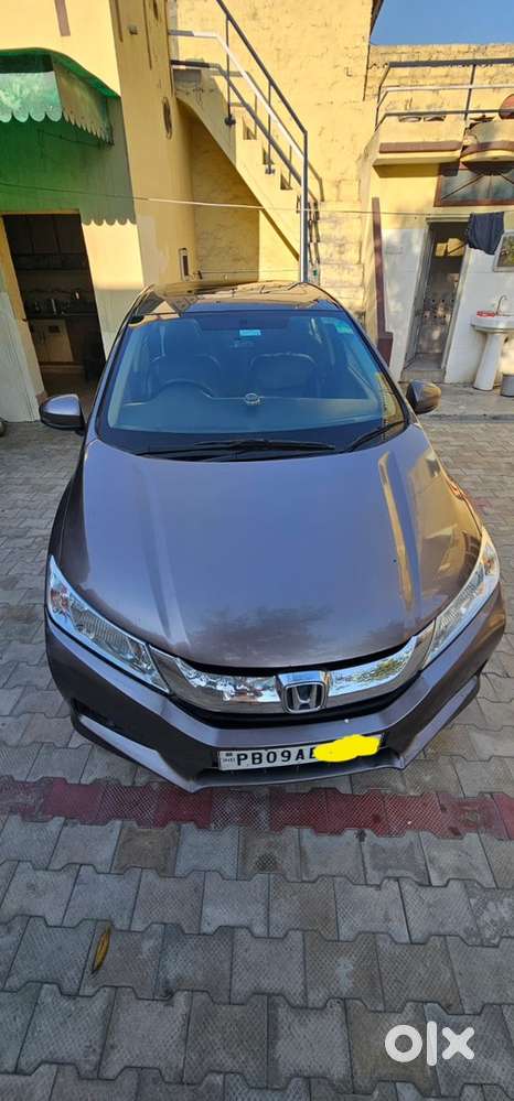 Honda City Hybrid 2016