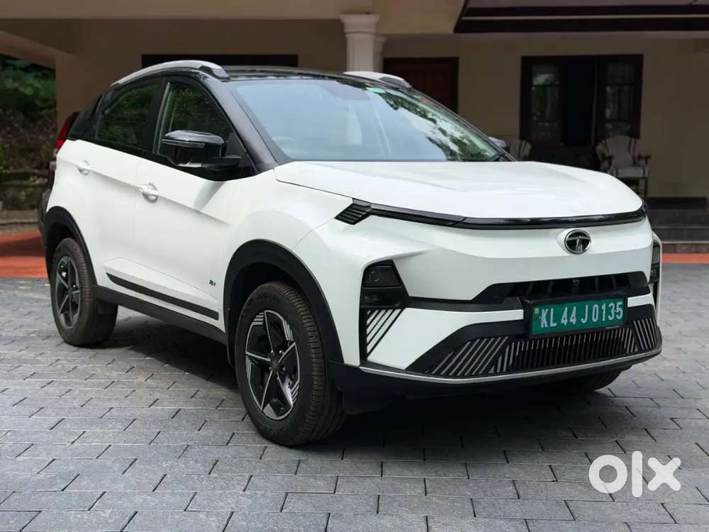 Nexon Ev Empowered Plus Long Range New Shape