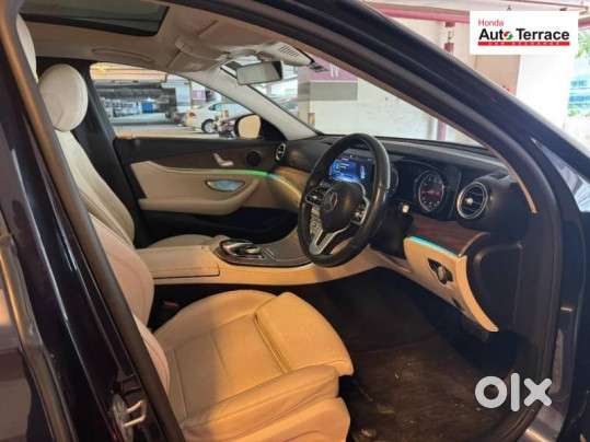 Mercedes-benz E-class Exclusive 220 D, 2019, Petrol