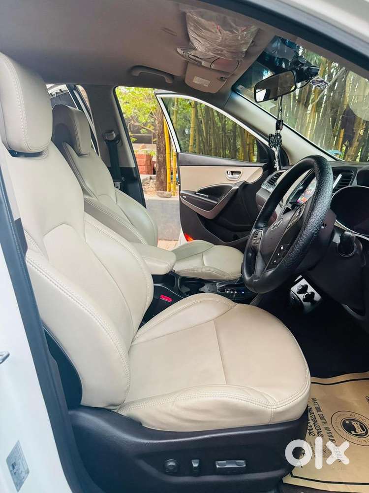 Hyundai Santa Fe 2015 Diesel Well Maintained