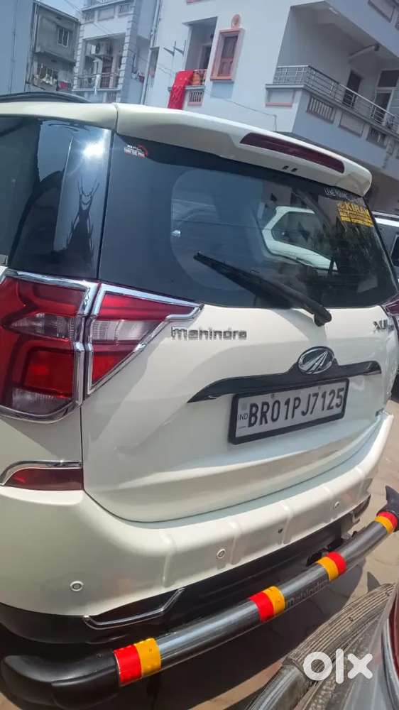 Mahindra Xuv500 2018 Diesel 75000 Km Driven
