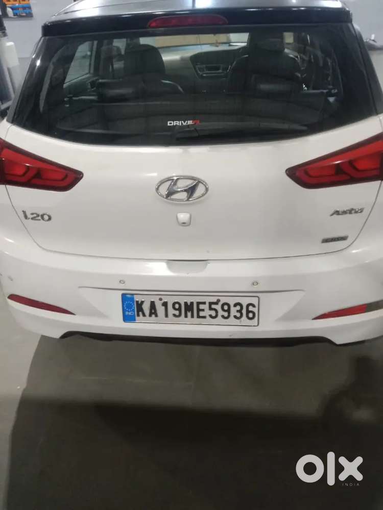 Hyundai Elite I20 2014 Diesel 271000 Km Driven