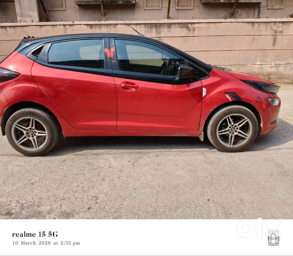 Tata Altroz Xt Petrol  Feb 2021  47,500 Km  Excellent Condition