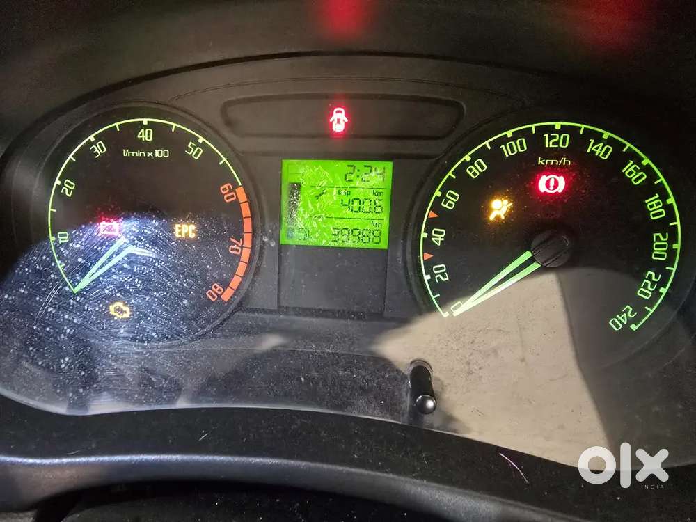 Skoda Fabia 2010 Petrol 42000 Km Driven