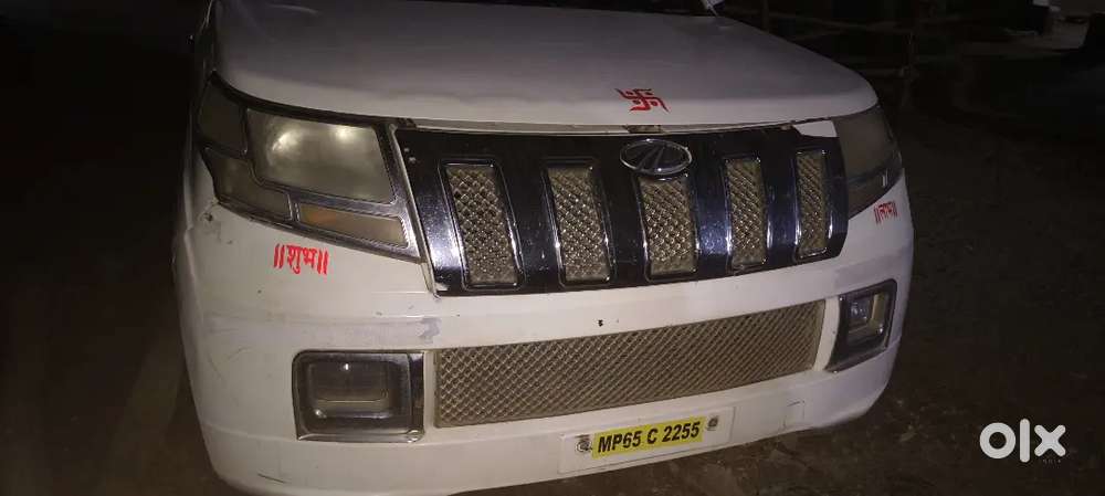 Mahindra Tuv 300 2017 Diesel Well Maintained