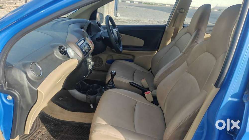 Honda Brio Vx (o) Mt, 2012, Petrol