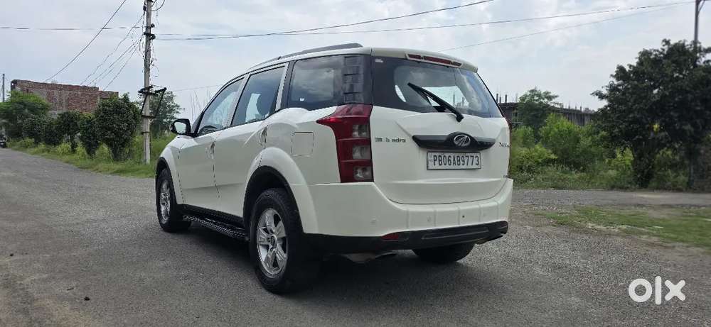 Mahindra Xuv500 2015
