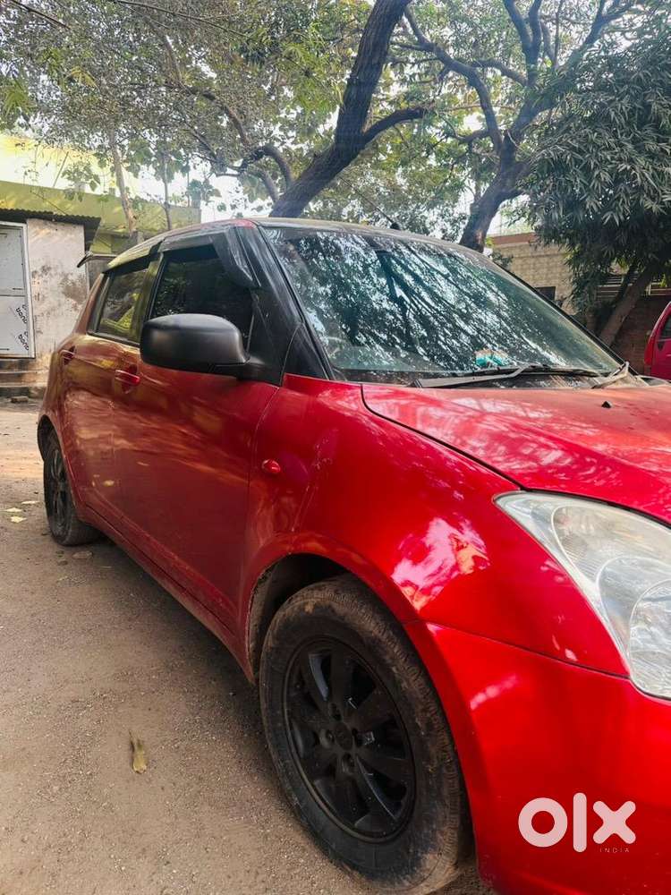 Maruti Suzuki Swift 2011 Petrol Well Maintained